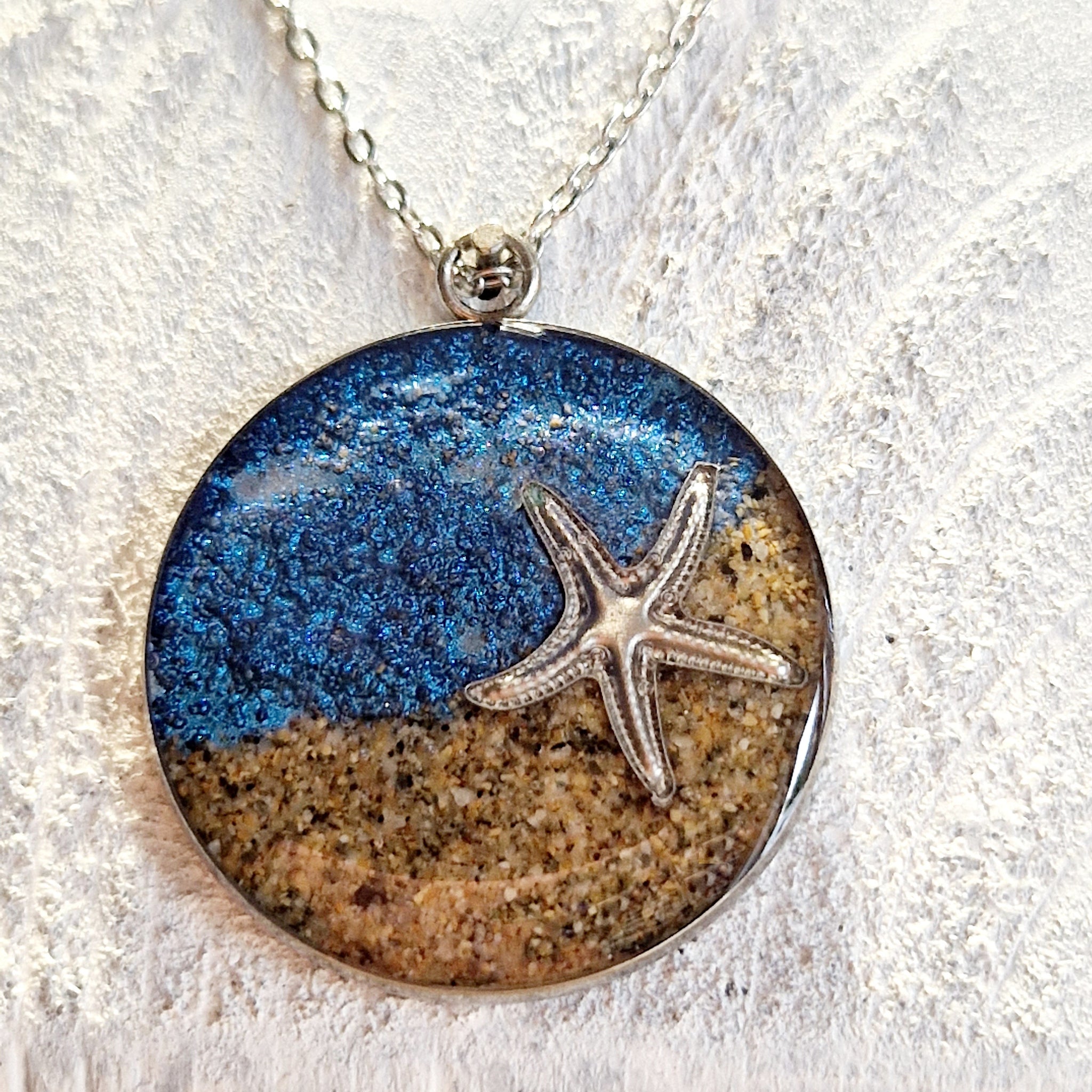 Starfish locket 2025